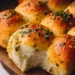 garlic bread rolls 2026 02 09 235544 819x1024 1